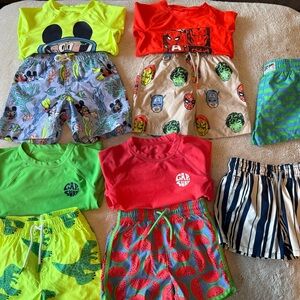 Cutest gap boy clothing bundle- 2T